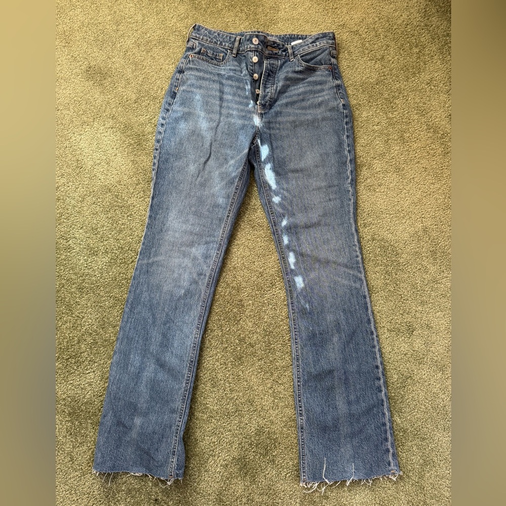 Old Navy Women’s Extra High Rise Kicker Boot Cut Jeans size 10, button waist